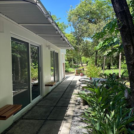 Casa Mariposa Apartment Tola Exterior photo